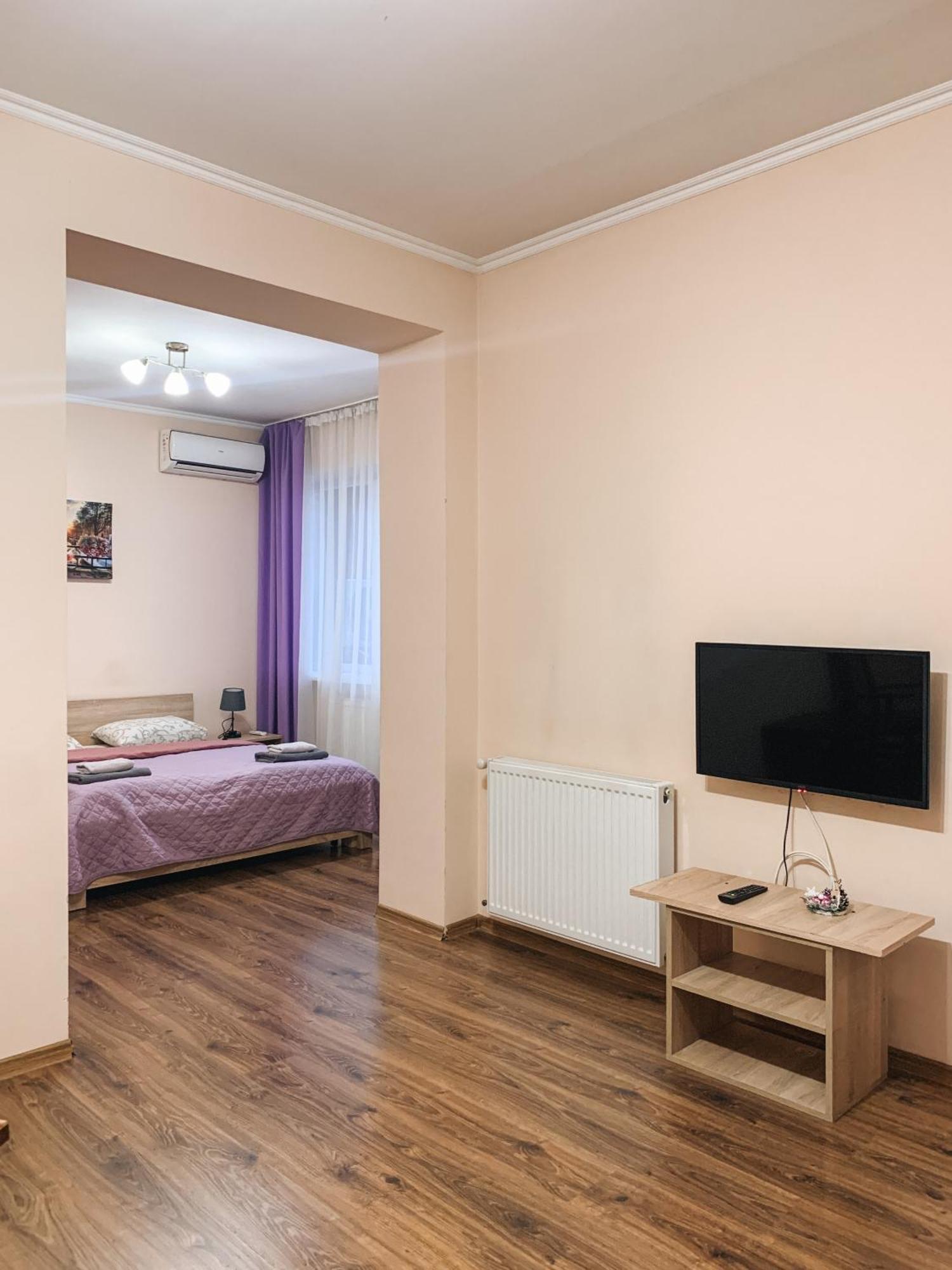Apartments Domovik Parkaniya, 2A Moukatcheve Extérieur photo