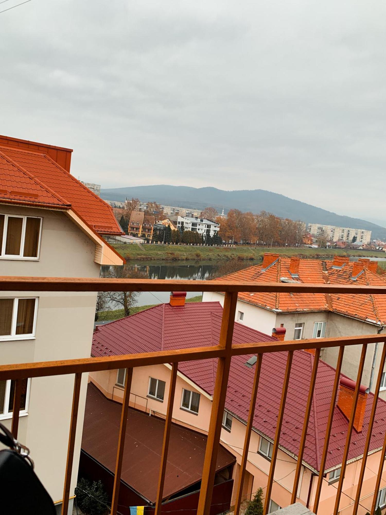 Apartments Domovik Parkaniya, 2A Moukatcheve Extérieur photo