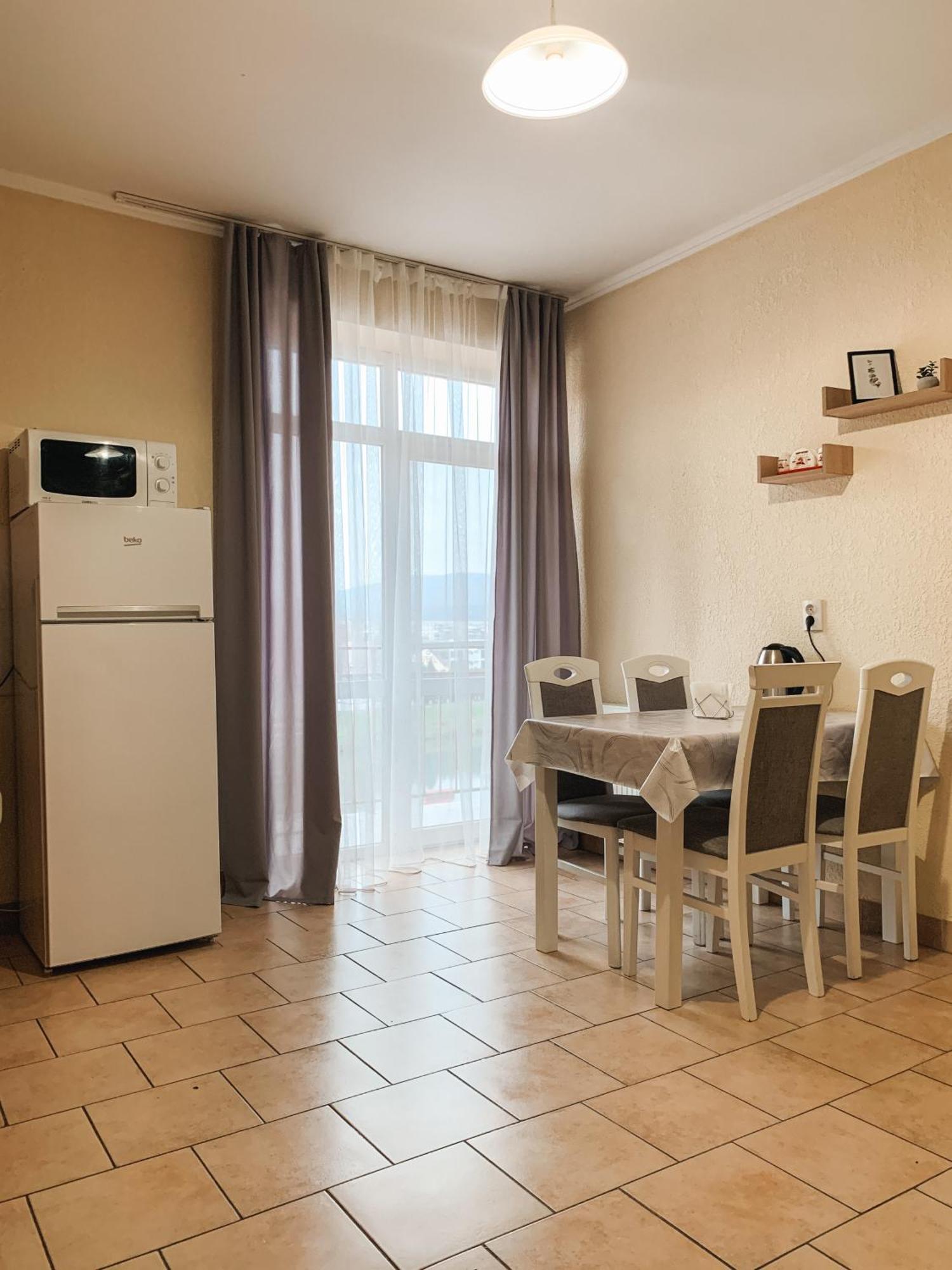 Apartments Domovik Parkaniya, 2A Moukatcheve Extérieur photo
